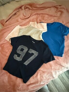 Hollister baby tee bundle.  Get all 3!